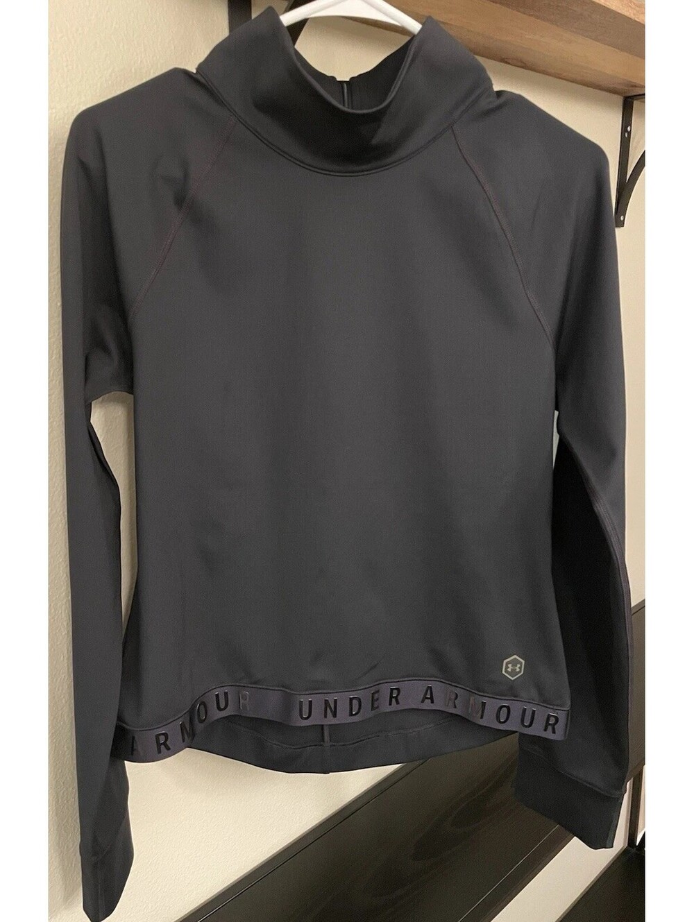 Women’s Under Armour Cold Gear RushLong Sleeved  Half-Zip Size Medium Black
